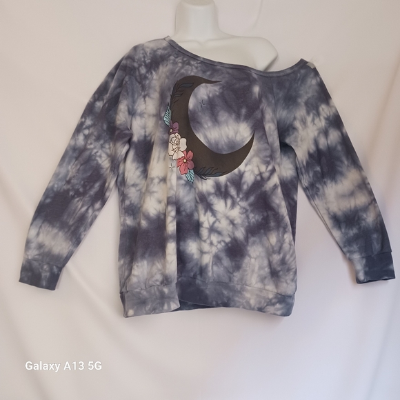 Torrid Women's Off-Shoulder Tie-Dye Moon Sweatshirt Sz 1 - Picture 7 of 10